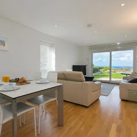 Carbis Sands Holiday home